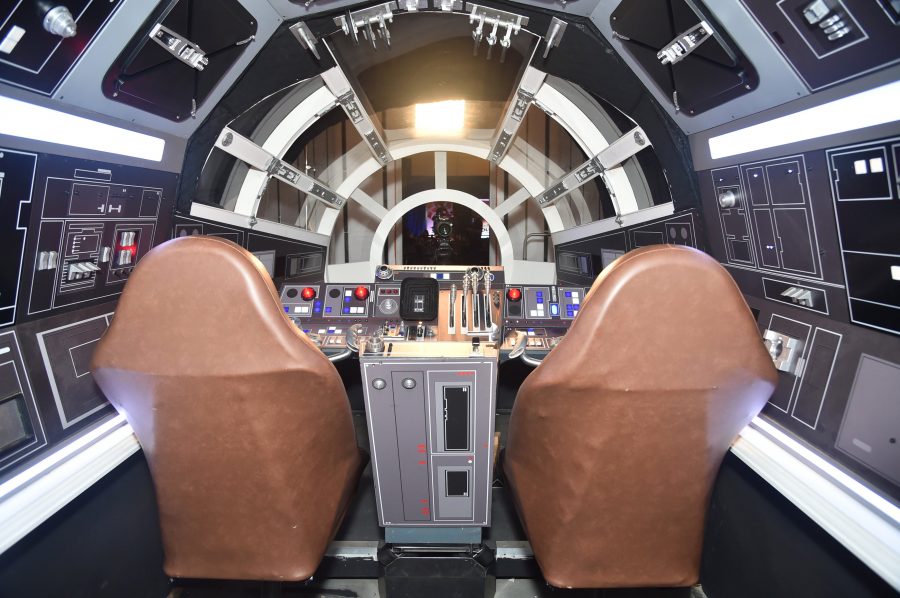 Solo Press Junket:The Resurrection of a Popular Hero ship from back