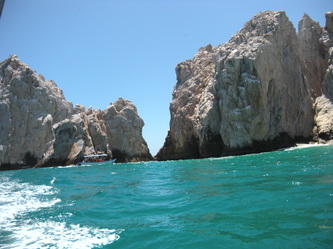 Visiting Cabo San Lucas' El Arco With Autistic Kids waves
