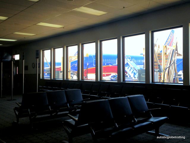 10 Tips To Never Miss a Flight Connection Again airport